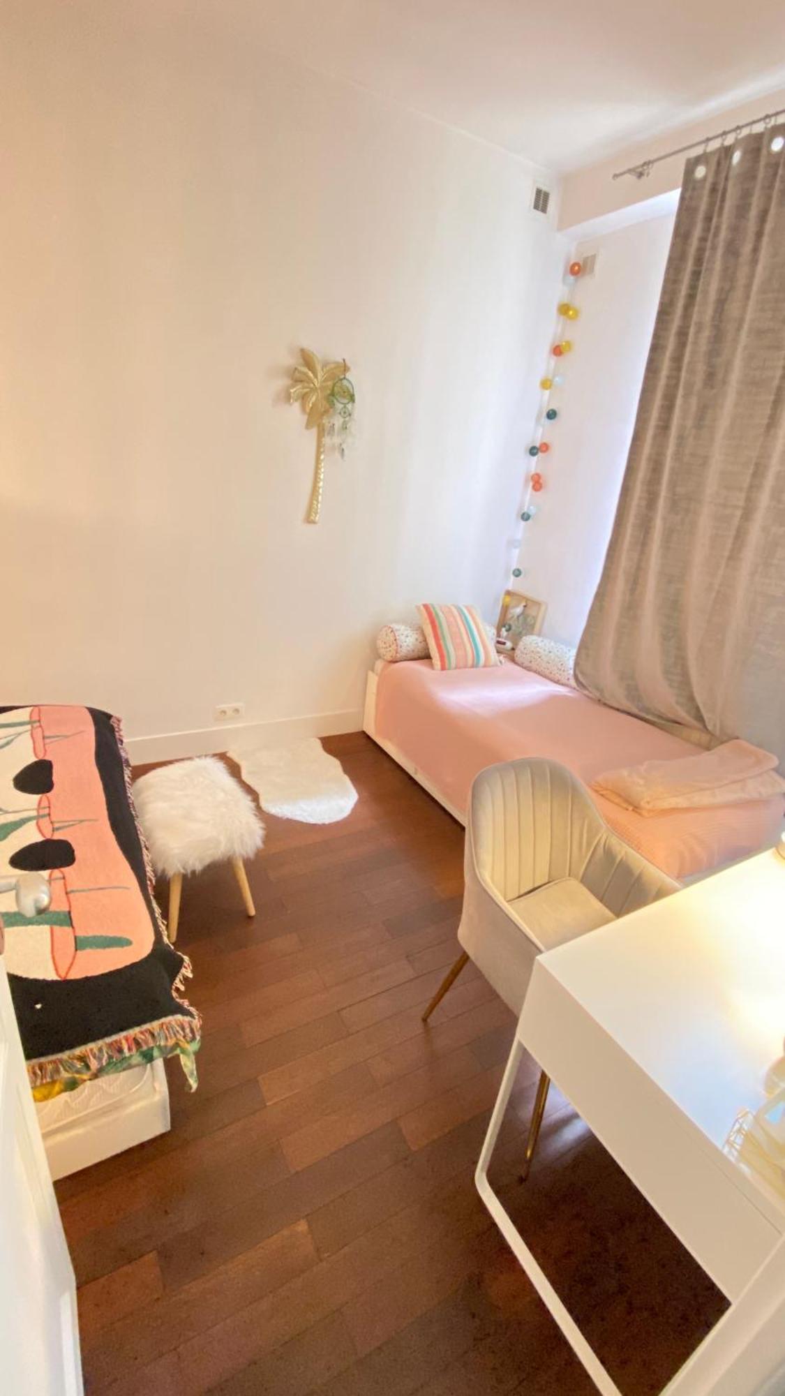 Villa Lepic, Luxury Flat In Montmartre With Private Terrasse-Appartement Entier Paris Ngoại thất bức ảnh